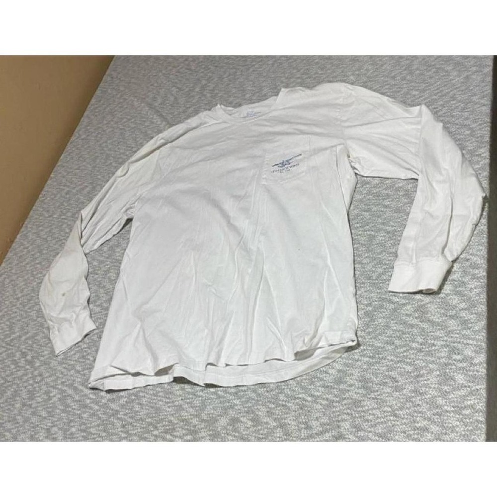 White Vineyard Vines long sleeve shirt men L. SKU-B640